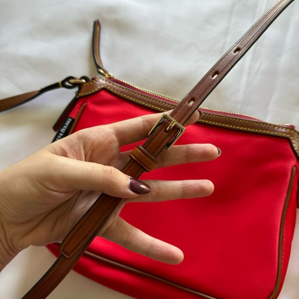 red and brown douney & bourke crossbody purse - Picture 8 of 8